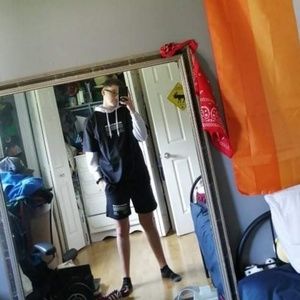 Meet your Posher, Tyler